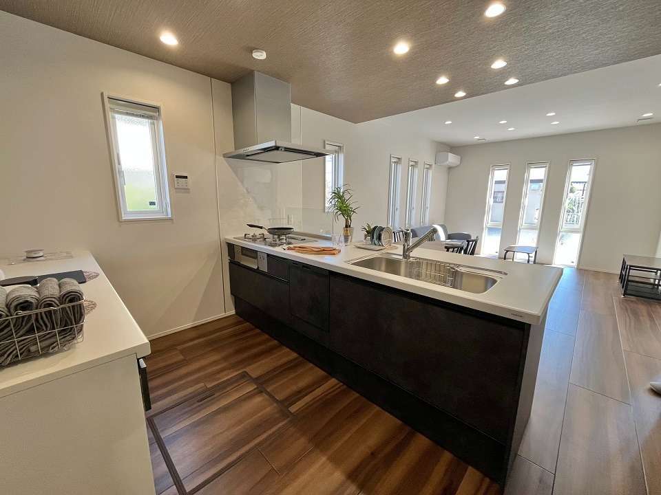 新築住宅　静岡市葵区城北2丁目　（３号棟）